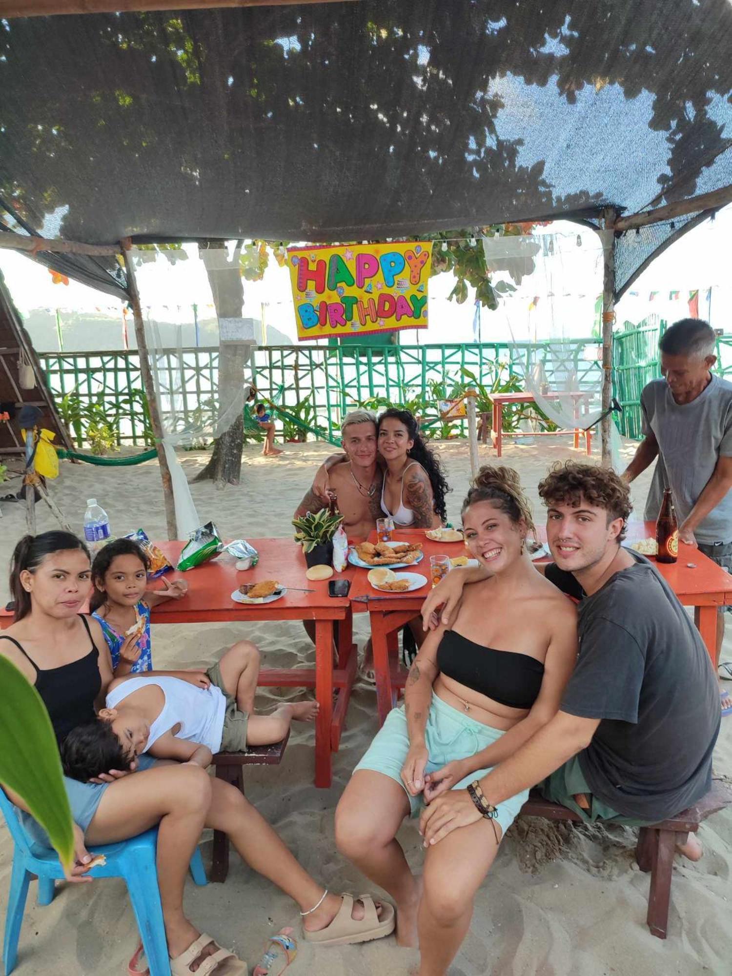 Shalom Camp Hotel El Nido Exterior photo